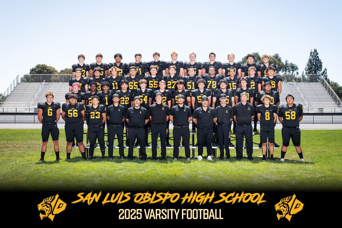 Varsity Football team photo